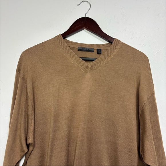 Cullen Men's V Neck 100% Silk Sweater Tan Camel Neutral XL Pullover - Picture 2 of 8